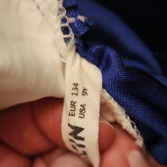 Blue Velvet Dress with Lace Collar - Picture 6 of 6